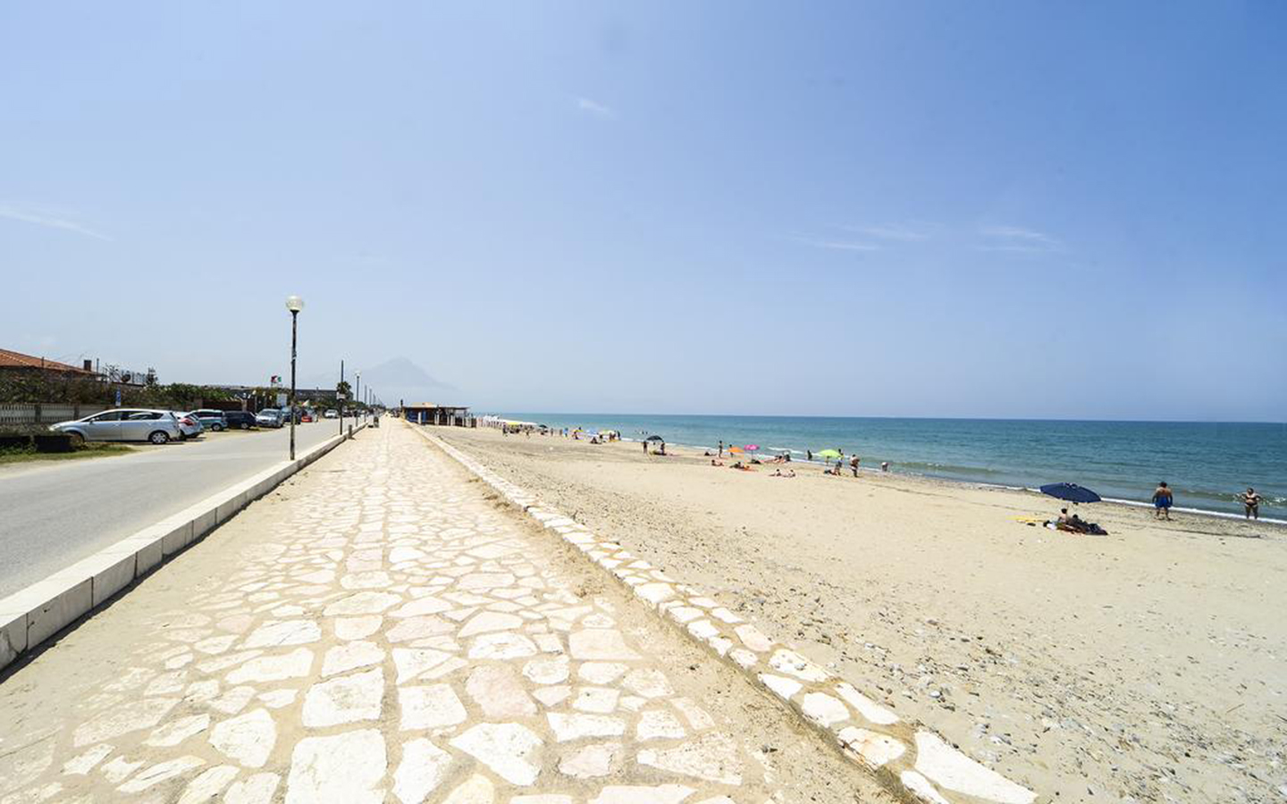 Lungomare di Campofelice di Rocella